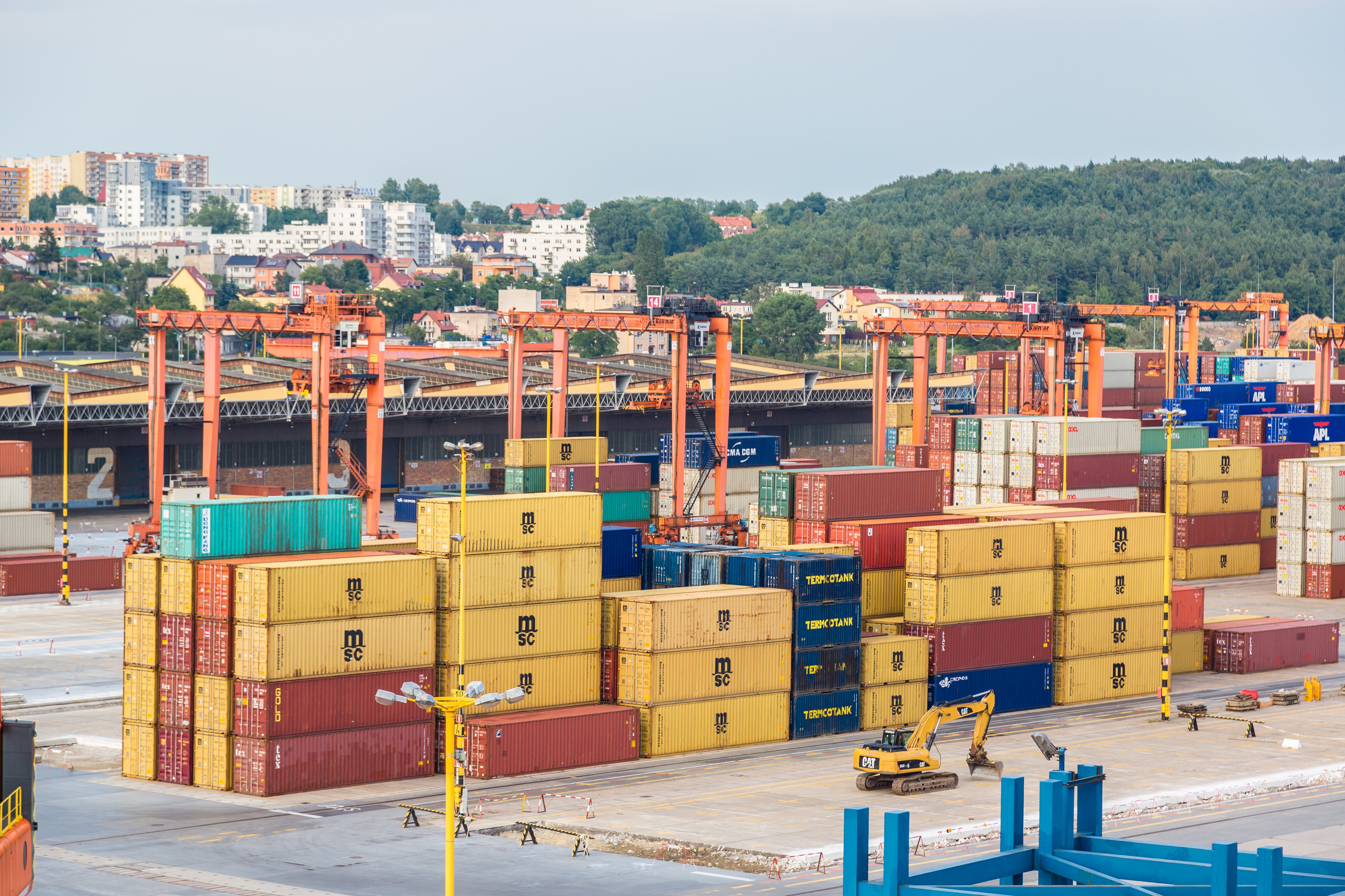  Lebanon’s Trade Deficit Down by 58.8% YOY at $3B by May 2020