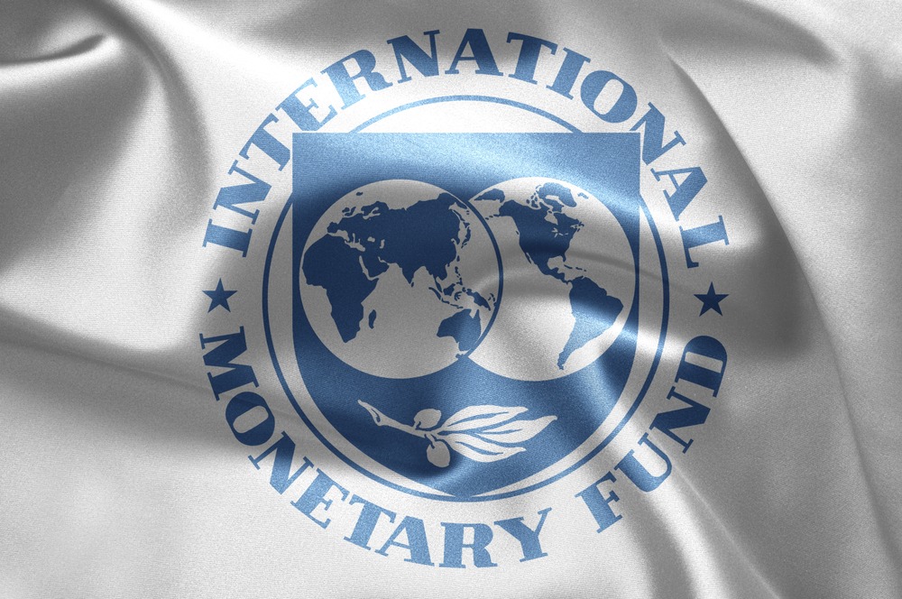 IMF: Global Economy On Track But Not Yet Out of the Woods