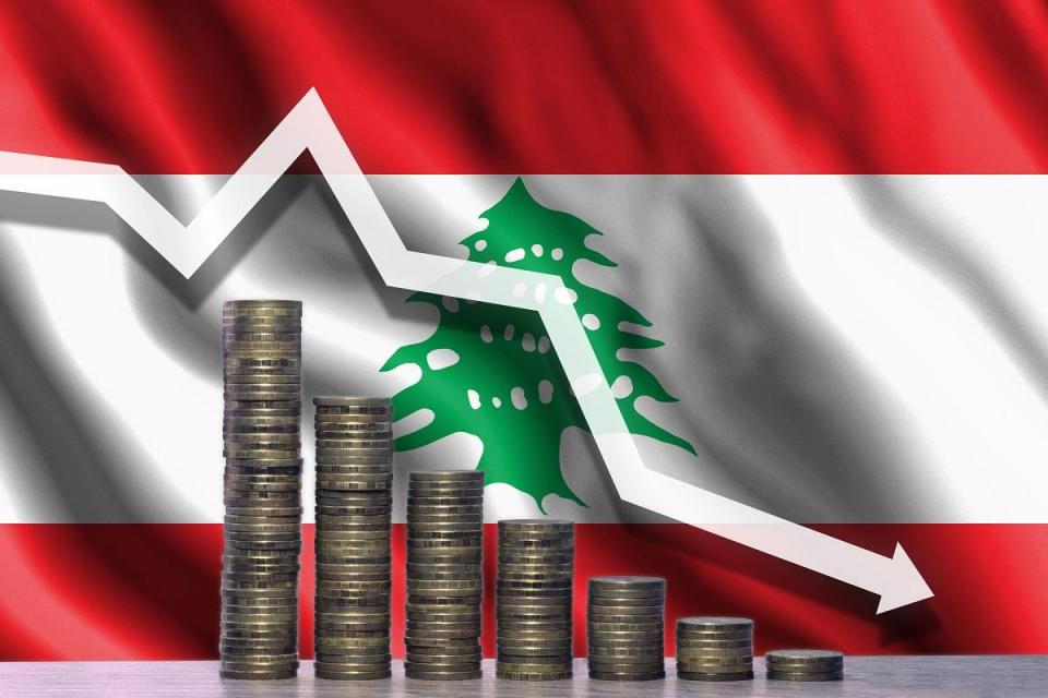  Lebanon’s Eurobonds Slide: Debt Restructuring Plan Nears Cabinet, But IMF Agreement Remains Uncertain